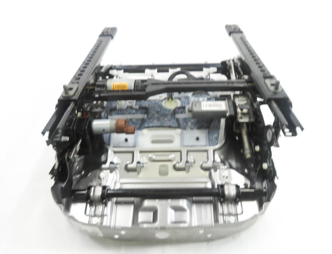 Thumbnail 7: 2017 RANGE ROVER EVOQUE (L538) RIGHT FRONT PASSENGER SEAT TRACK w/ MOTORS