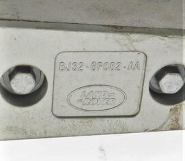 Thumbnail 6: 2017 RANGE ROVER EVOQUE (L538) 2.0L TURBO ENGINE TRANSMISSION MOUNT BAR