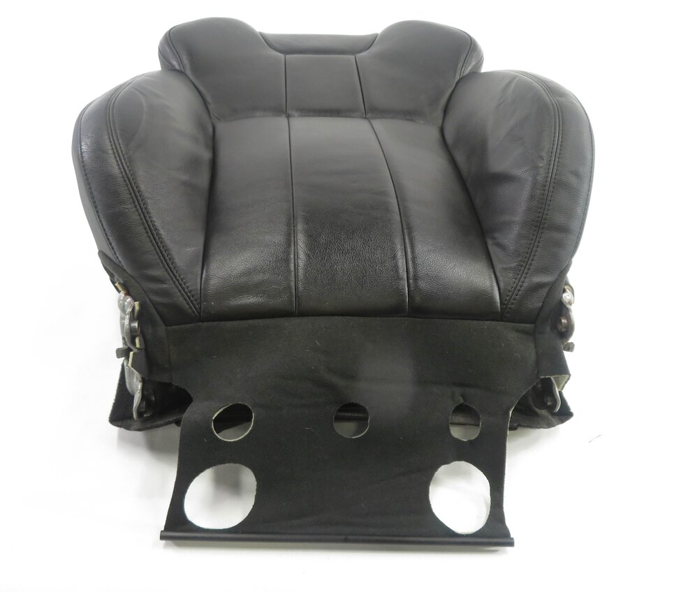Thumbnail 2: 2017 RANGE ROVER EVOQUE (L538) RIGHT FRONT UPPER TOP SEAT CUSHION (EBONY BLACK)