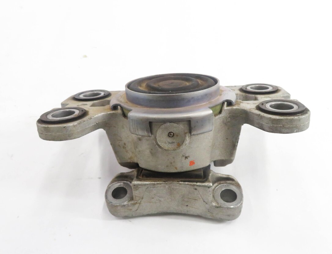 Thumbnail 5: 2017 RANGE ROVER EVOQUE (L538) 2.0L TURBO ENGINE - TRANSMISSION MOUNT BRACKET