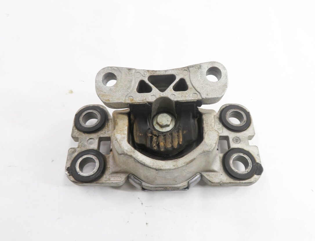 Thumbnail 6: 2017 RANGE ROVER EVOQUE (L538) 2.0L TURBO ENGINE - TRANSMISSION MOUNT BRACKET