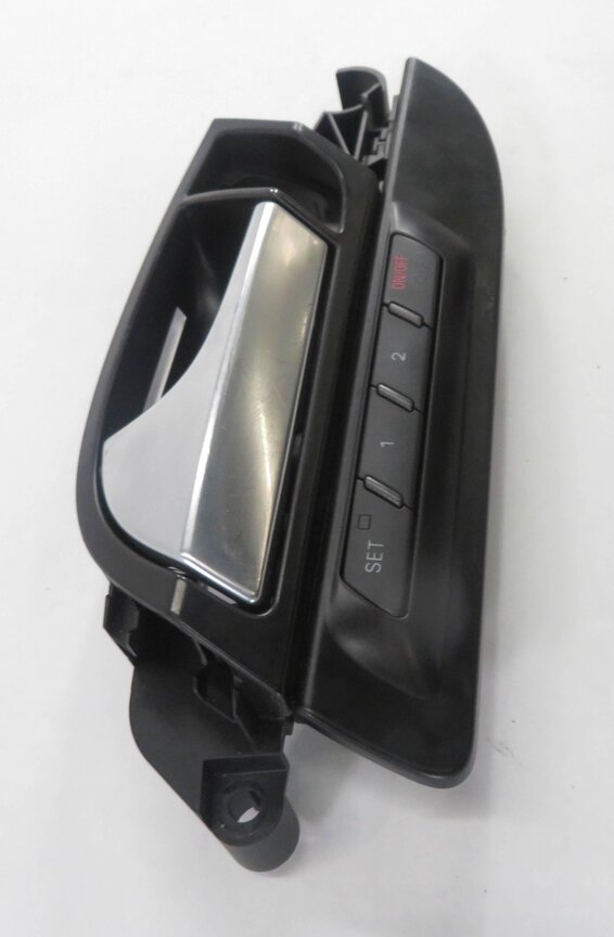 Thumbnail 4: 08-15 AUDI TT R8 (MK2 4S) LEFT DRIVER INTERIOR DOOR HANDLE w/ MEMORY SWITCH
