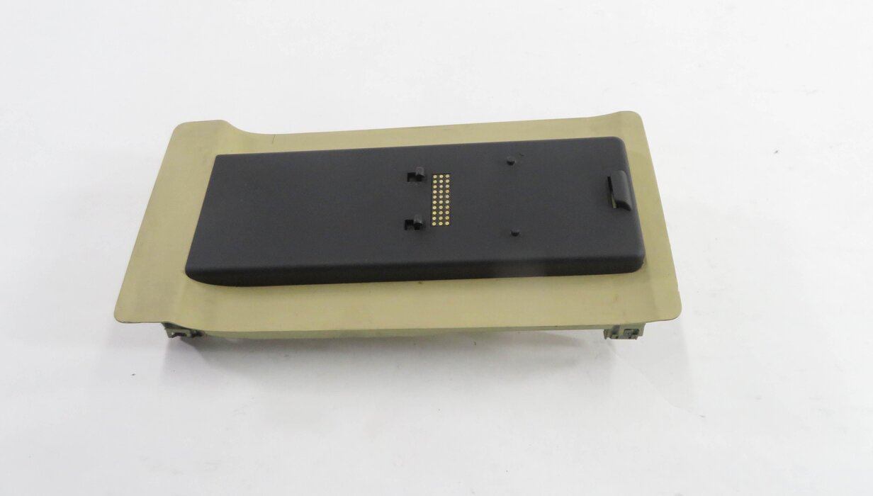 Thumbnail 5: 2008 AUDI TT (MK2) COUPE - CELL PHONE DOCK CRADLE