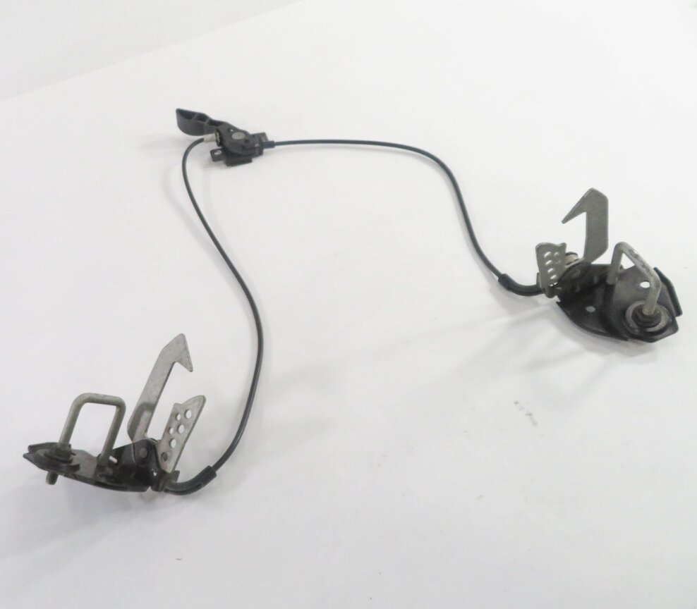 2011 BMW ACTIVEHYBRID 7 (F04) FRONT LEFT & RIGHT UPPER HOOD LOCK LATCH SET-2