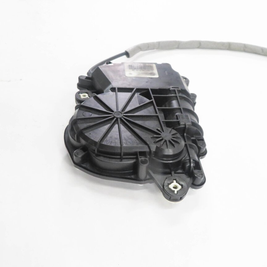 Thumbnail 3: 2011 BMW ACTIVEHYBRID 7 (F04) REAR TRUNK SOFT CLOSE ACTUATOR MOTOR