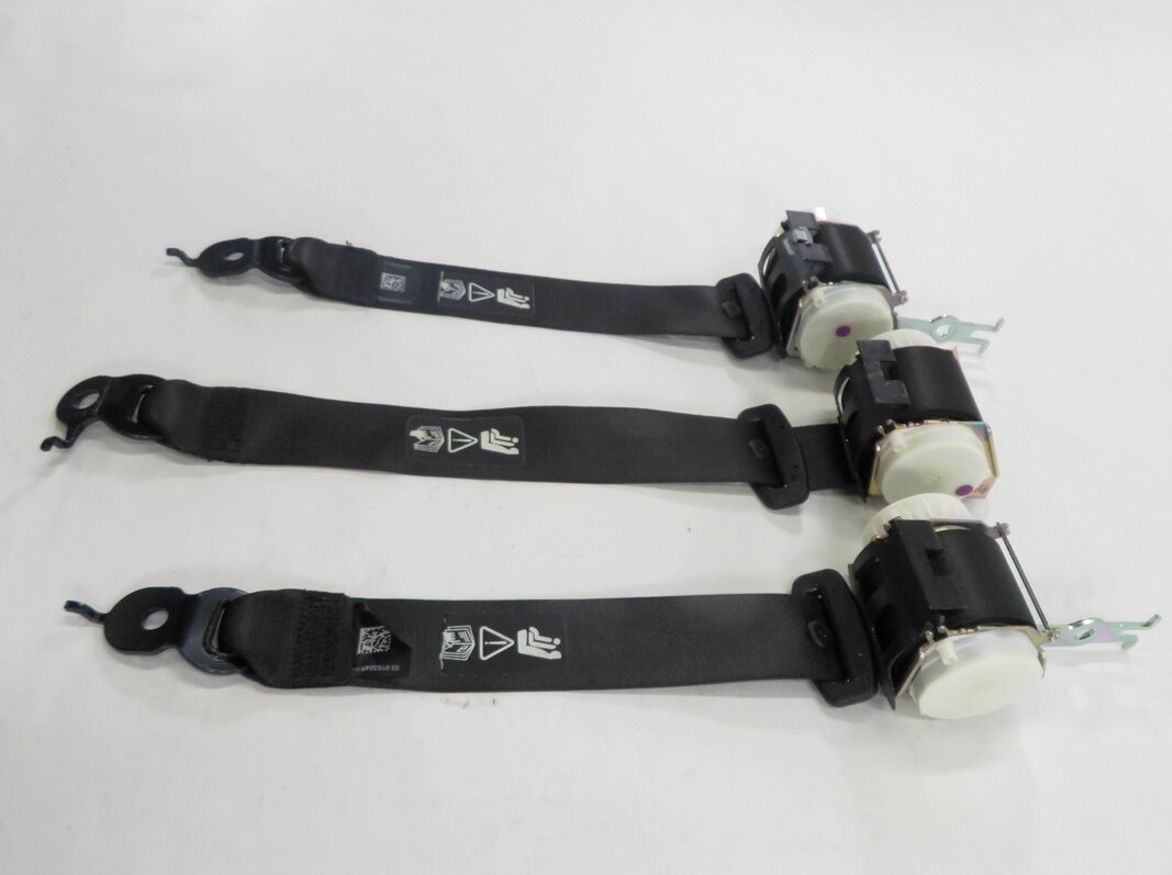 Thumbnail 3: 2011 BMW ACTIVEHYBRID 7 (F04) REAR - SEATBELT RETRACTOR SET-3 (BLACK)
