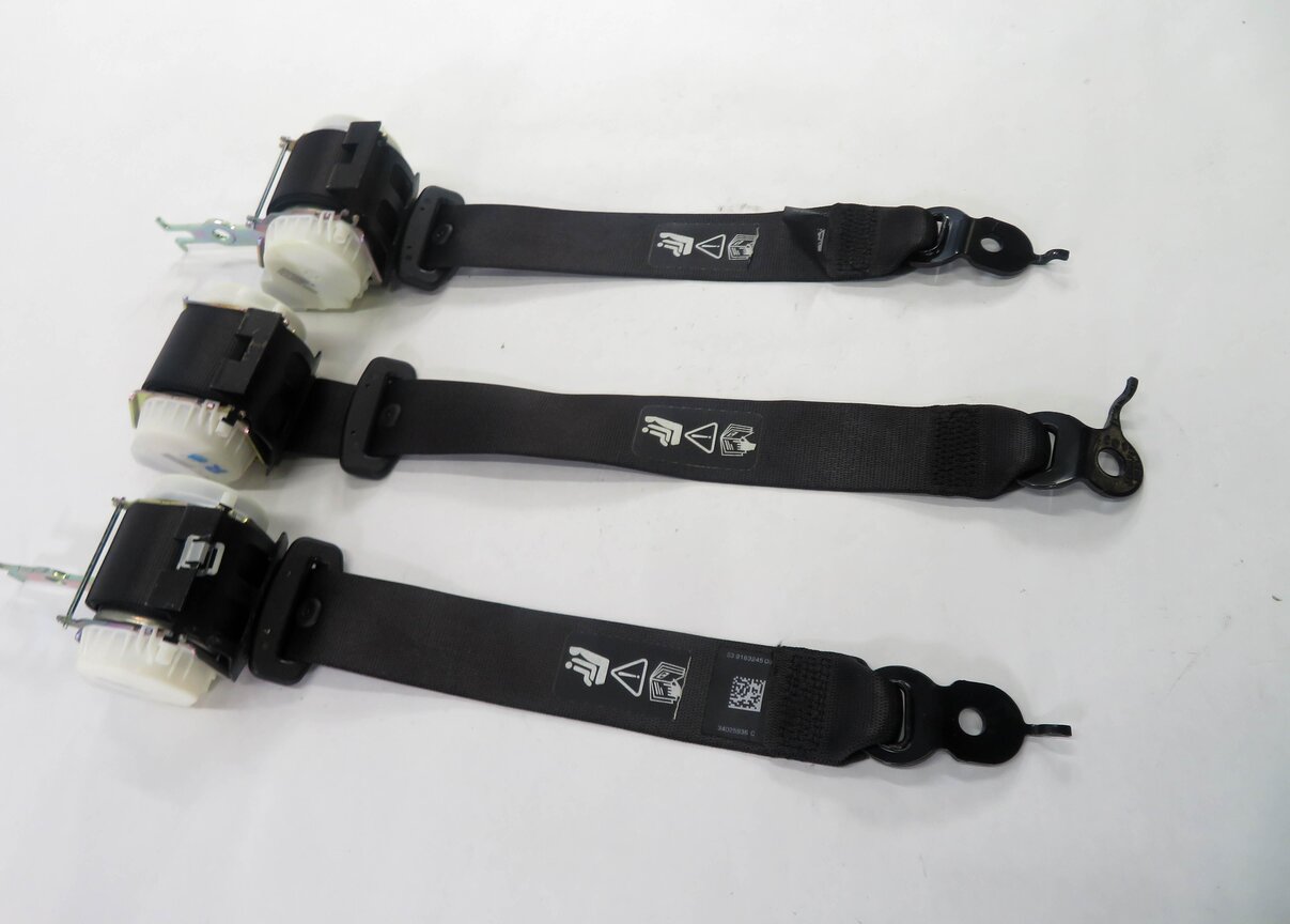 Thumbnail 4: 2011 BMW ACTIVEHYBRID 7 (F04) REAR - SEATBELT RETRACTOR SET-3 (BLACK)