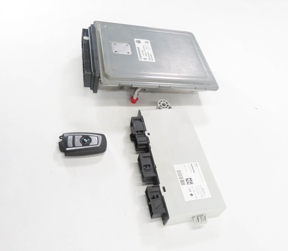 Thumbnail 3: 11-12 BMW ACTIVE HYBRID 7 - 4.4L ECM DME MSD85.4 IGNITION IMMOBILIZER MODULE SET