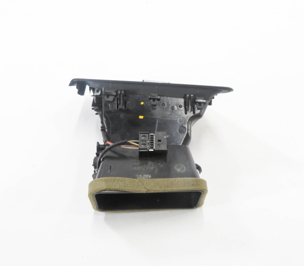 Thumbnail 5: 2011 BMW ACTIVEHYBRID 7 (F04) RIGHT PASSENGER DASH HEATER A/C AIR VENT