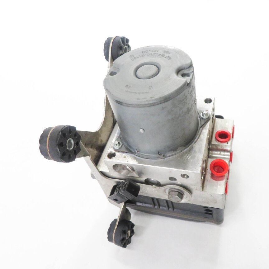 Thumbnail 4: 2011-2012 BMW ACTIVE HYBRID 7 (F04) ABS ANTI LOCK BRAKE PUMP w/ MODULE