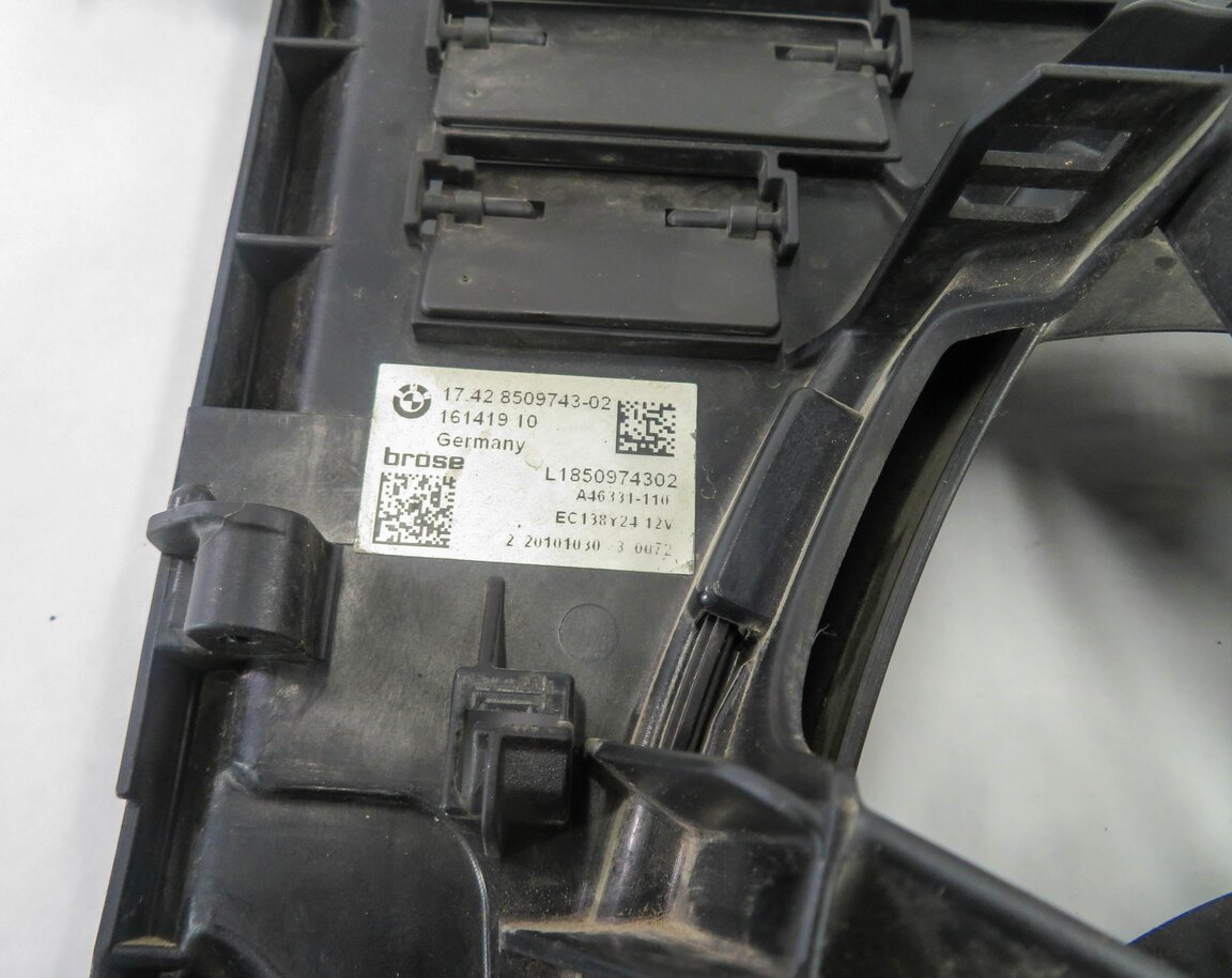 Thumbnail 7: 2010-2018 BMW 550i 550iGT 650i 750i B7 (F01 F06 F10) 850w RADIATOR COOLING FAN