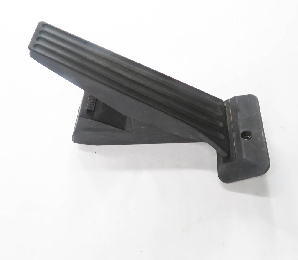 Thumbnail 3: 2011 BMW ACTIVEHYBRID 7 (F04) GAS PEDAL FUEL THROTTLE ACCELERATOR PEDAL