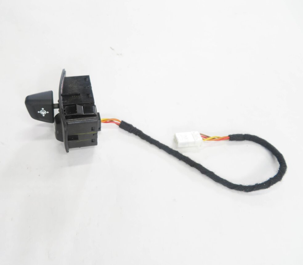 Thumbnail 4: 2011 BMW ACTIVEHYBRID 7 (F04) HEATED STEERING ADJUSTMENT SWITCH