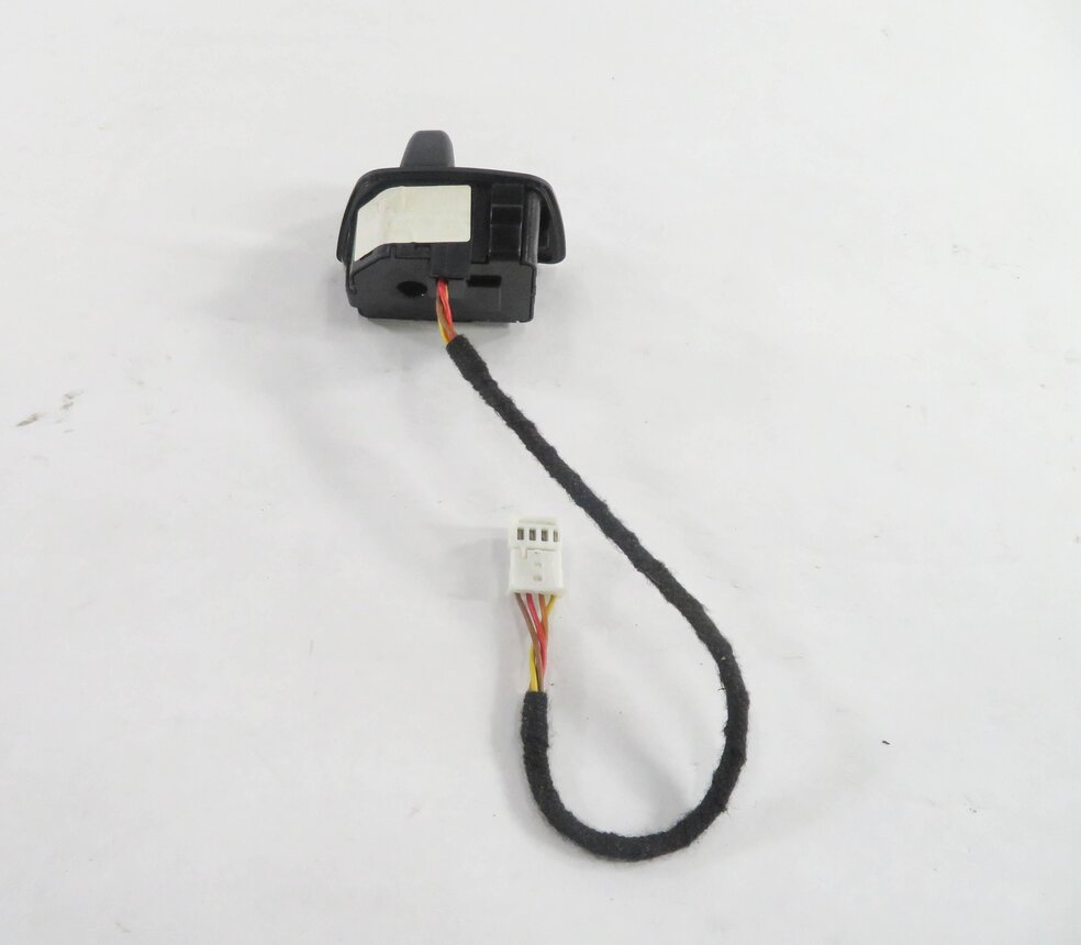 Thumbnail 5: 2011 BMW ACTIVEHYBRID 7 (F04) HEATED STEERING ADJUSTMENT SWITCH