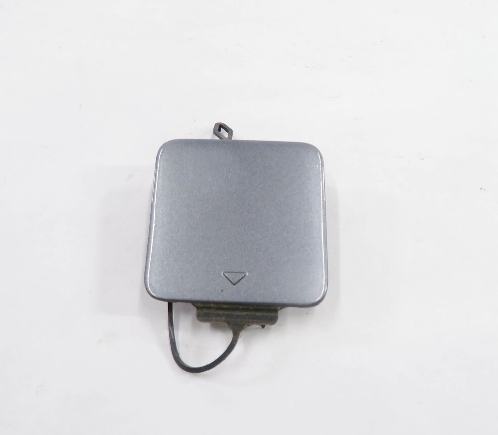 Thumbnail 2: 2011 BMW ACTIVEHYBRID 7 (F04) REAR TOWING EYE TOW HOOK COVER TRIM (SPACE GRAY)