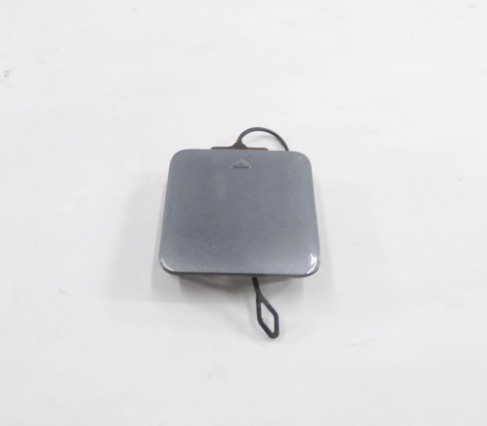 Thumbnail 5: 2011 BMW ACTIVEHYBRID 7 (F04) REAR TOWING EYE TOW HOOK COVER TRIM (SPACE GRAY)
