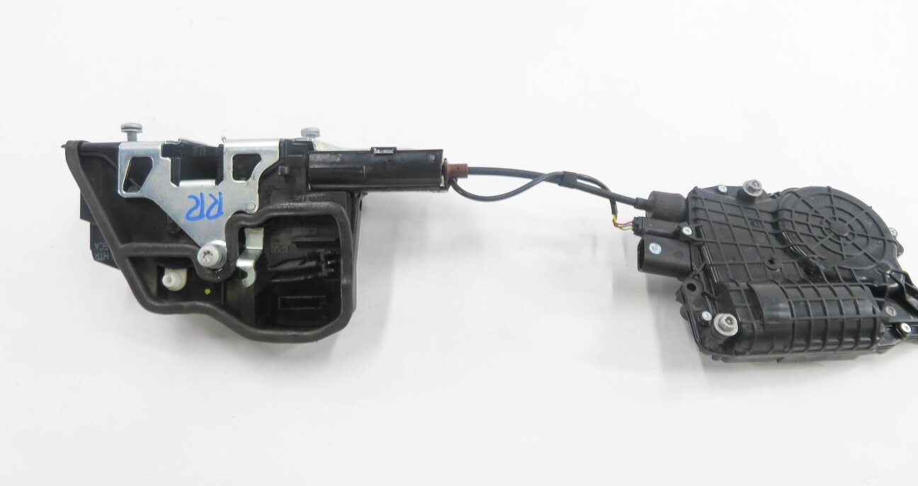 Thumbnail 5: 2011 BMW ACTIVEHYBRID 7 (F04) RIGHT REAR DOOR LOCK LATCH ACTUATOR MOTOR