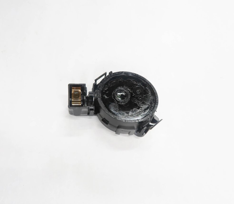 Thumbnail 3: 2011 BMW ACTIVEHYBRID 7 (F04) RAIN WATER SOLAR LIGHT SENSOR (RLS)