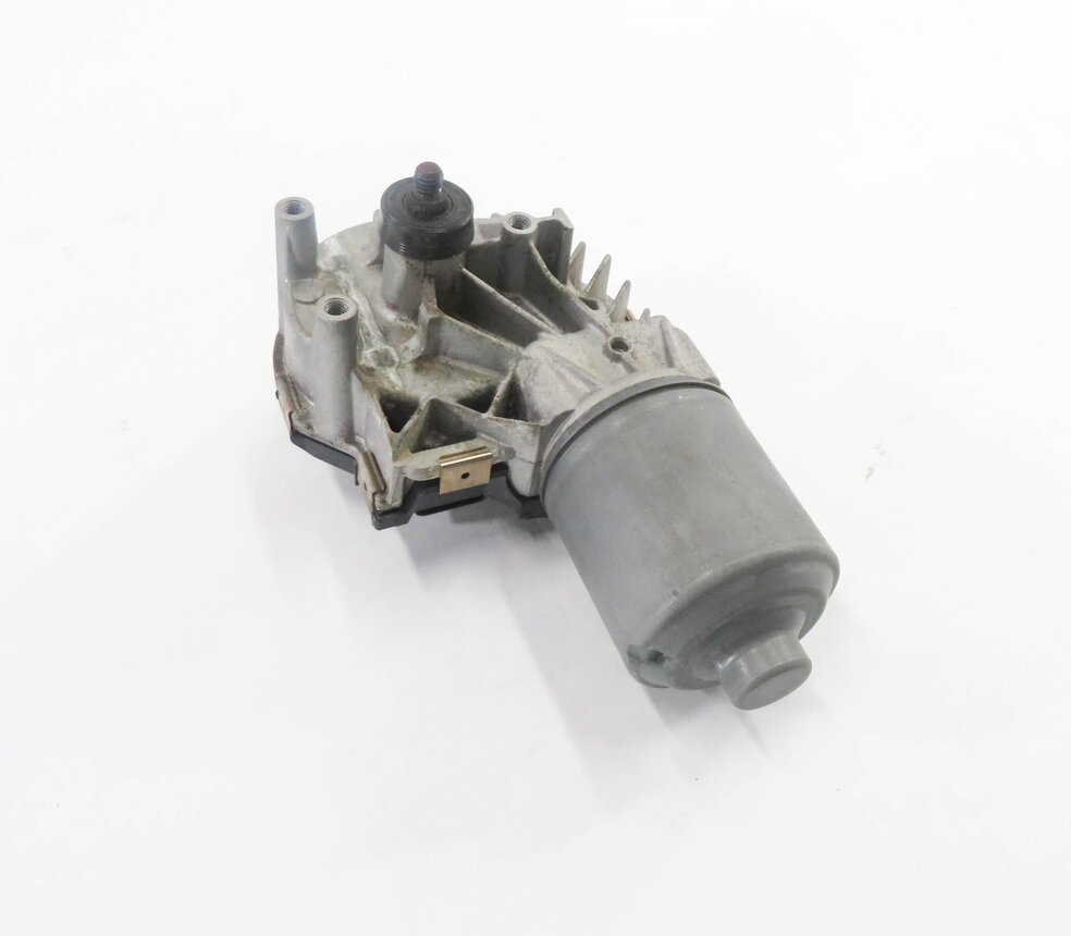 2010-2016 BMW M5 528i 535i 550i 740i 750i 760i (F01 F10) WINDSHIELD WIPER MOTOR