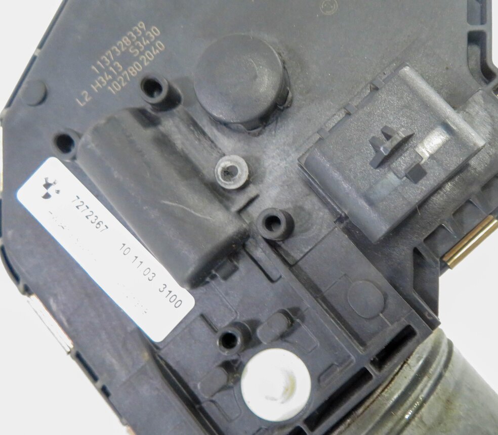 Thumbnail 7: 2010-2016 BMW M5 528i 535i 550i 740i 750i 760i (F01 F10) WINDSHIELD WIPER MOTOR