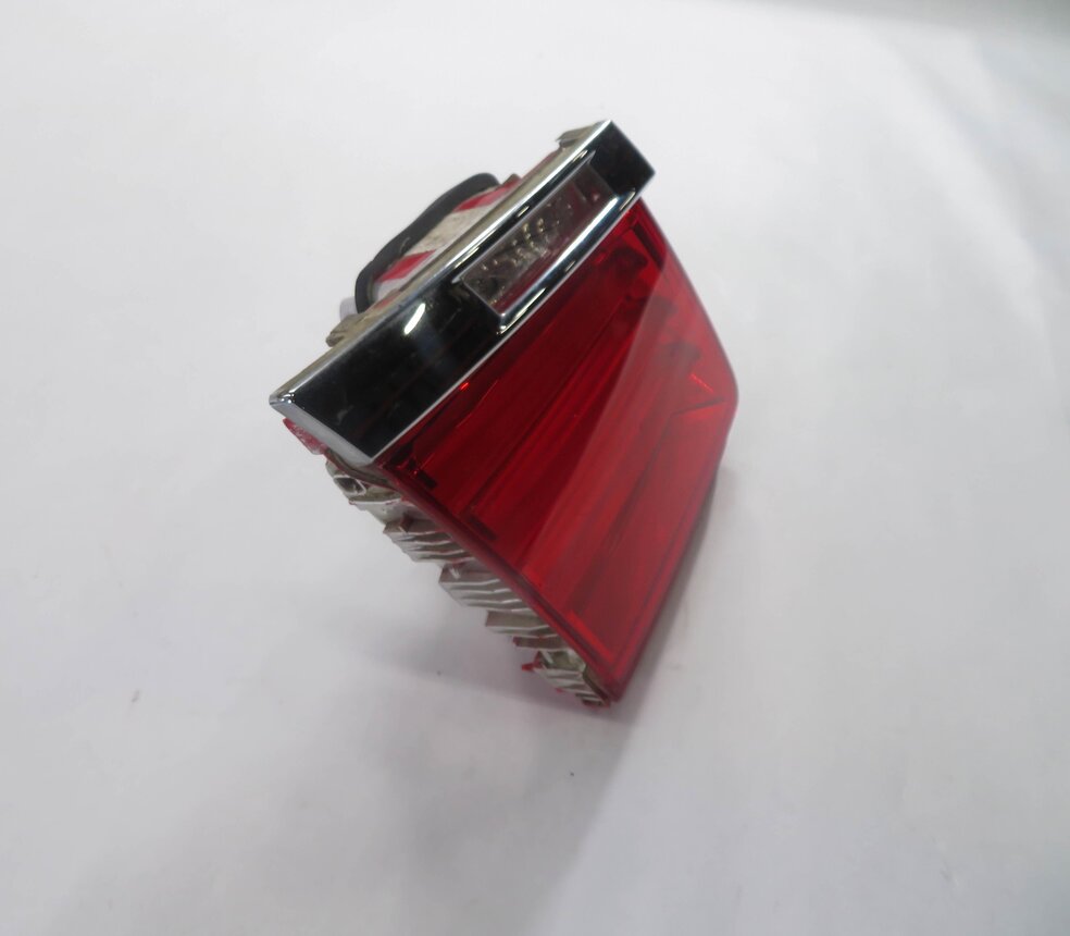 Thumbnail 5: 2009-2012 BMW 740i 750i 760i B7 (F01) LEFT DRIVER TRUNK TAILLIGHT LIGHT LAMP