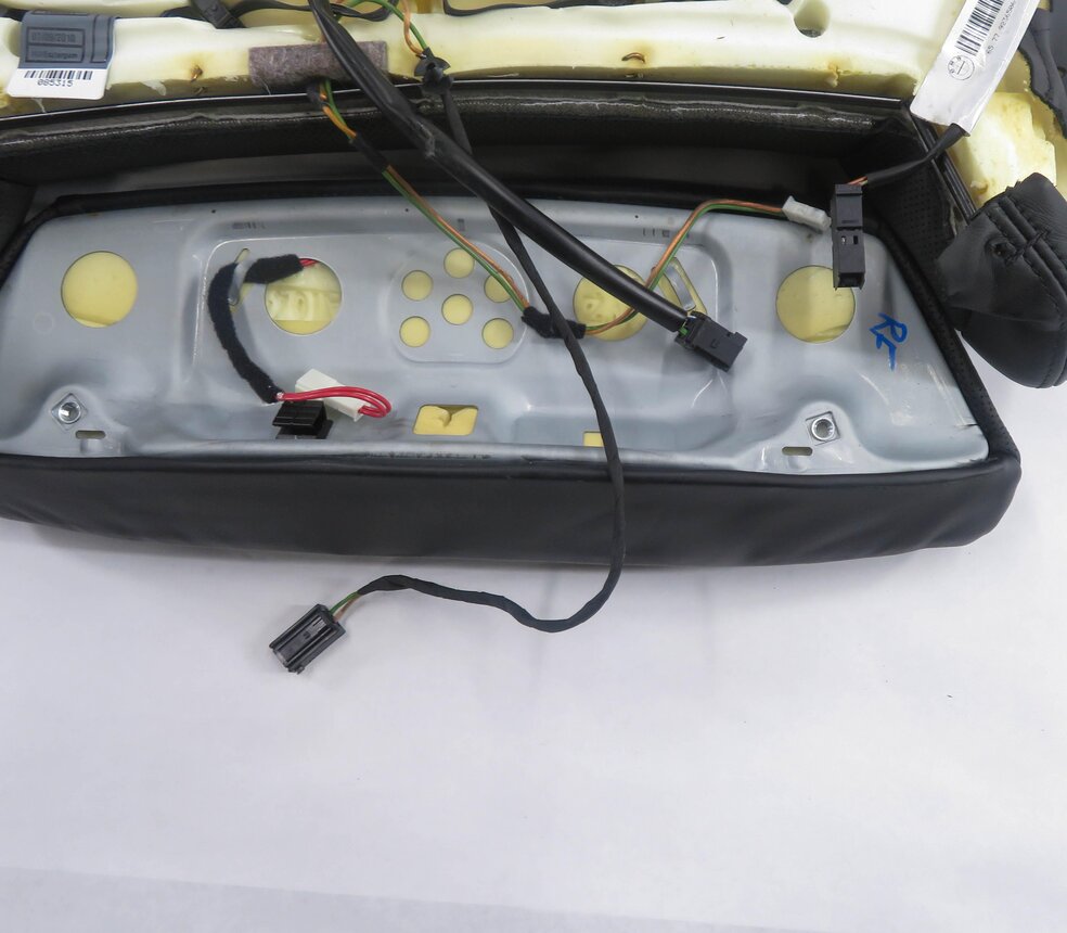 Thumbnail 7: 2011 BMW ACTIVEHYBRID 7 (F04) PASSENGER LOWER BOTTOM HEATED SEAT CUSHION (BLACK)