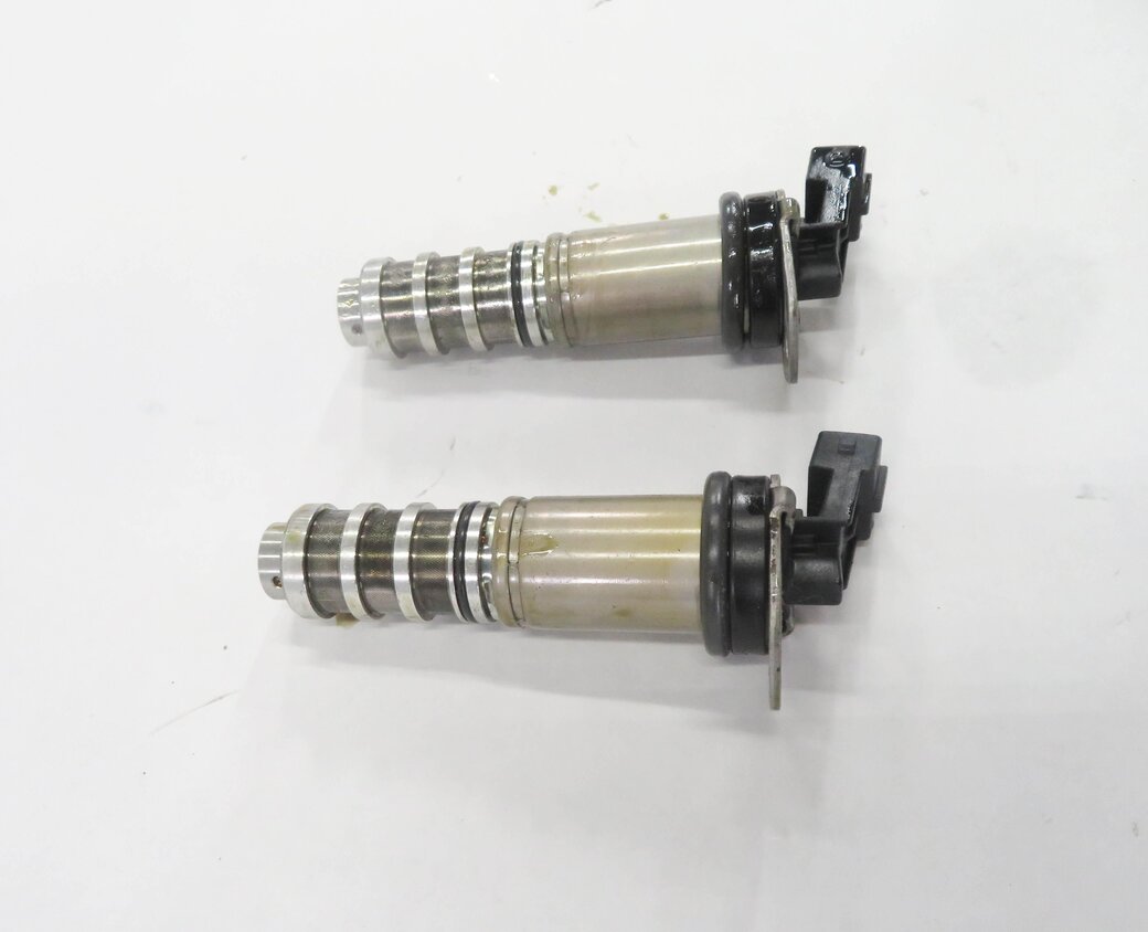 Thumbnail 5: 2011 BMW ACTIVEHYBRID 7 (F04) 4.4L N63 ENGINE - VVT VANOS TIMING SOLENOID SET-2