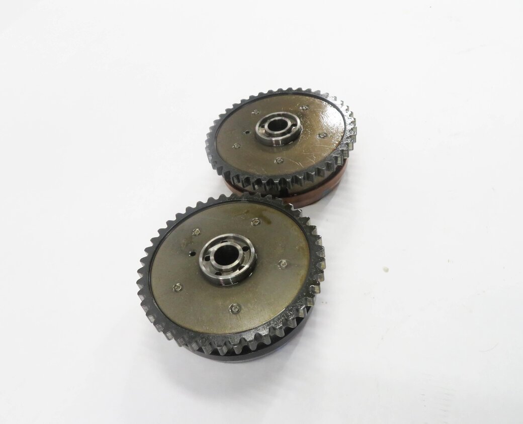 Thumbnail 4: 2011 BMW ACTIVEHYBRID 7 (F04) 4.4L N63 ENGINE - INTAKE & EXHAUST TIMING GEAR SET