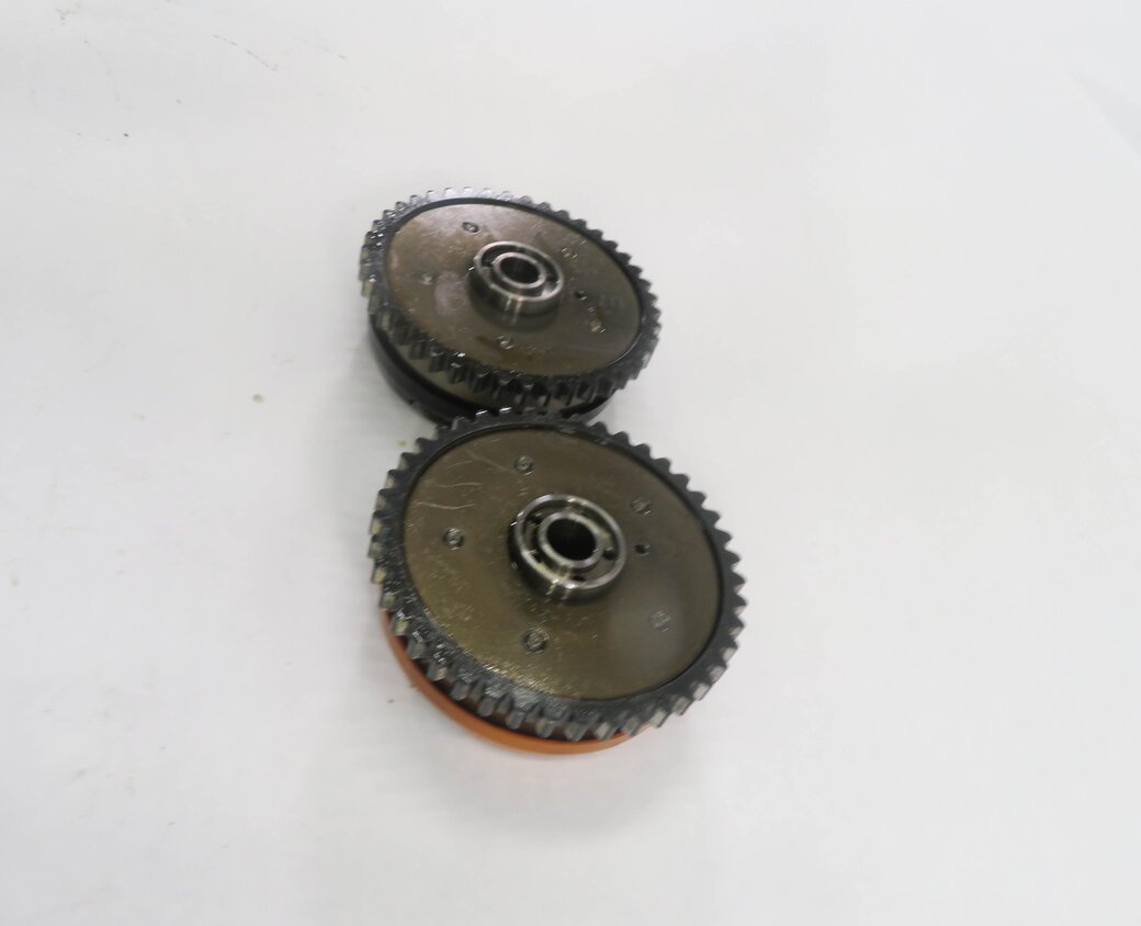 Thumbnail 5: 2011 BMW ACTIVEHYBRID 7 (F04) 4.4L N63 ENGINE - INTAKE & EXHAUST TIMING GEAR SET