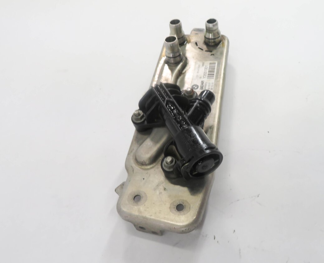 Thumbnail 4: 2011 BMW ACTIVEHYBRID 7 (F04) TRANSMISSION OIL COOLER