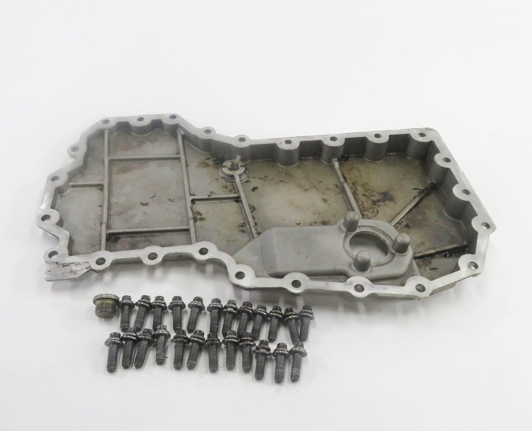 Thumbnail 2: 2011-2012 BMW ACTIVE HYBRID 7 (F04) 4.4L N63 TWIN TURBO ENGINE LOWER OIL PAN