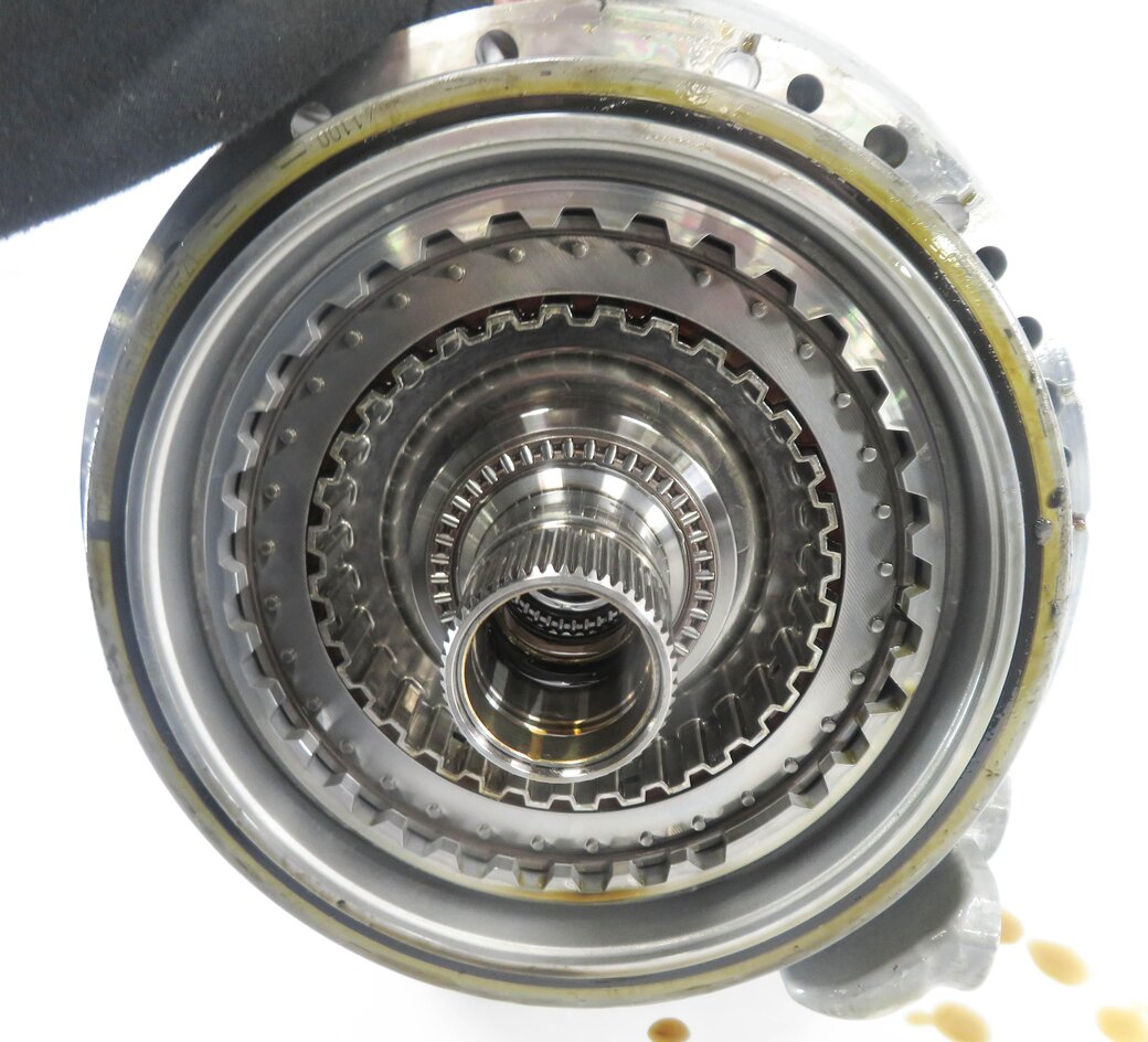 Thumbnail 7: 2011-2012 BMW ACTIVE HYBRID 7 (F04) 4.4L N63 - AUTOMATIC TRANSMISSION OIL PUMP