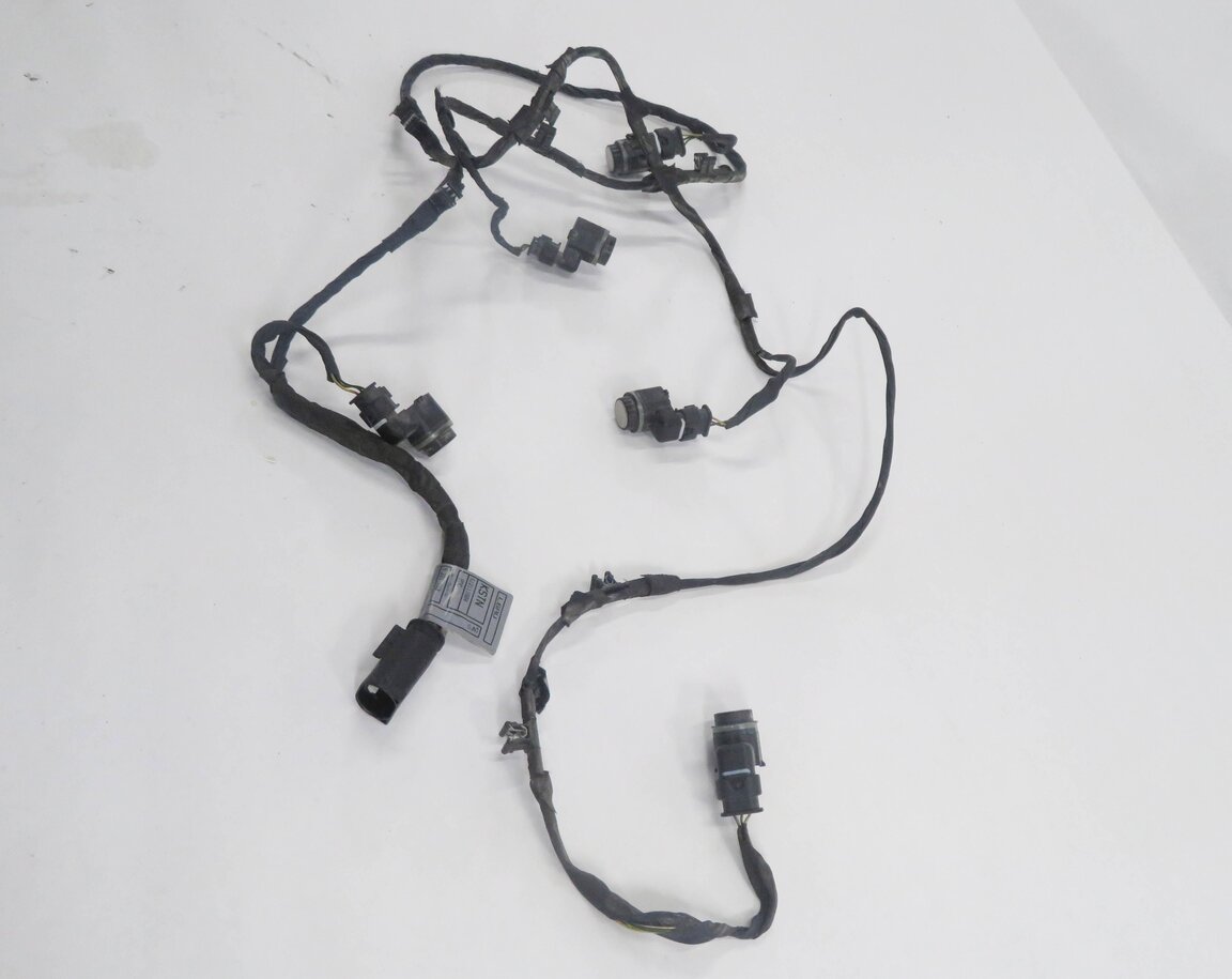 Thumbnail 3: 2011 BMW ACTIVEHYBRID 7 (F04) FRONT PDC PARK DISTANCE SENSOR SET w/ HARNESS GRAY