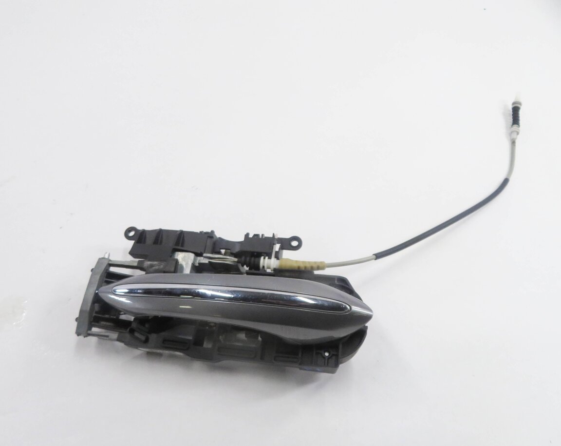 Thumbnail 2: 09-15 BMW 740i 750i 760i (F01 F02 F04) RIGHT FRONT EXTERIOR DOOR HANDLE (GRAY)