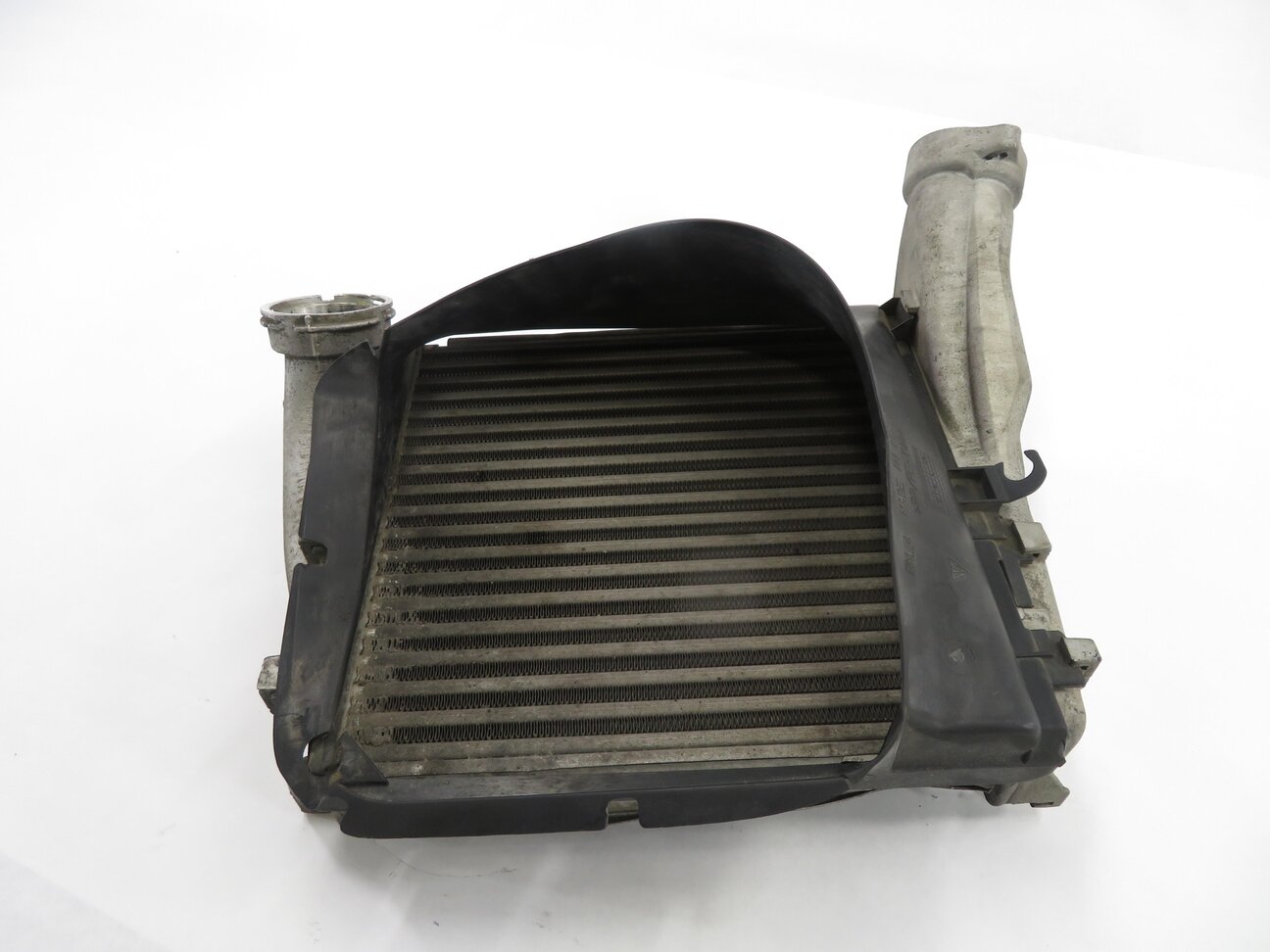 Thumbnail 2: 2008-2010 PORSCHE CAYENNE (957) 4.8L TWIN TURBO ENGINE - RIGHT INTERCOOLER