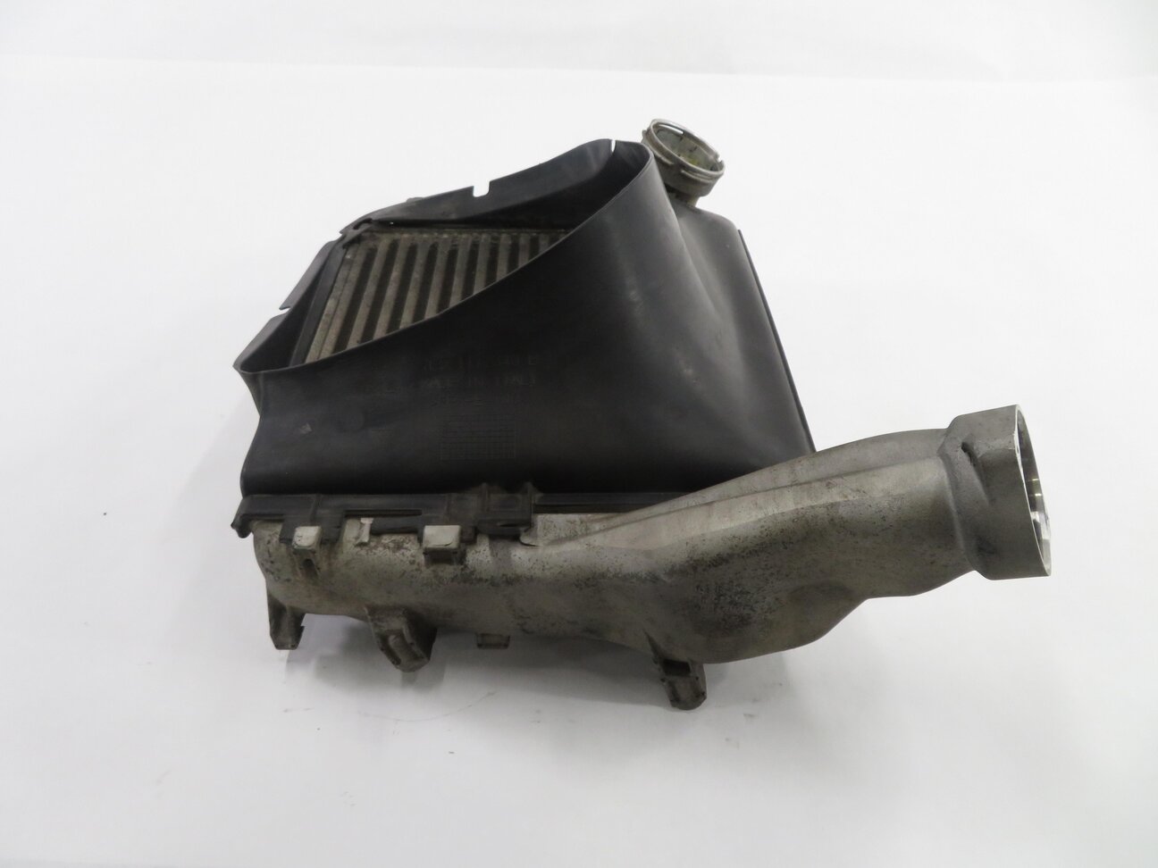 Thumbnail 3: 2008-2010 PORSCHE CAYENNE (957) 4.8L TWIN TURBO ENGINE - RIGHT INTERCOOLER