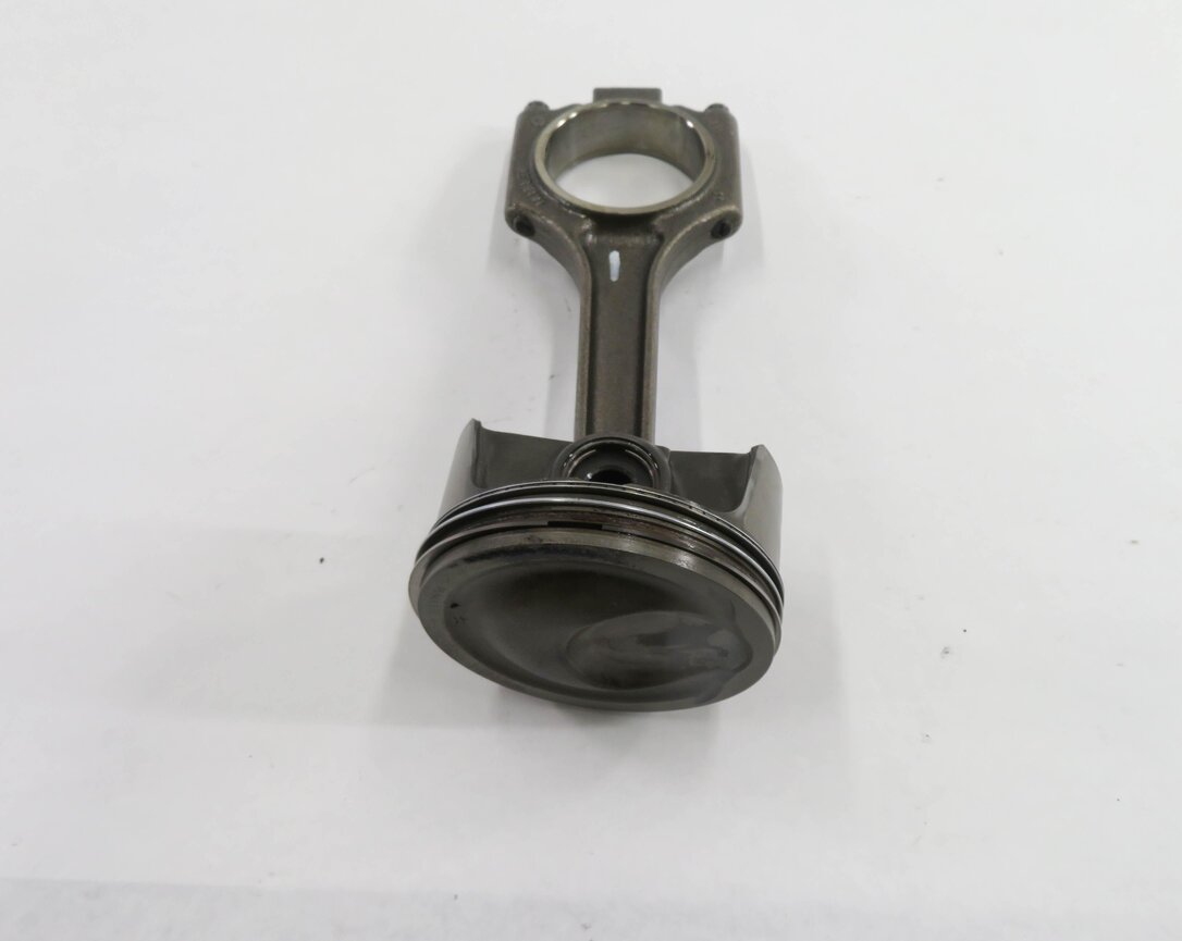 Thumbnail 3: 2008-2012 PORSCHE CAYENNE PANAMERA (957 970 G1) 4.8L TURBO - LEFT PISTON w/ ROD