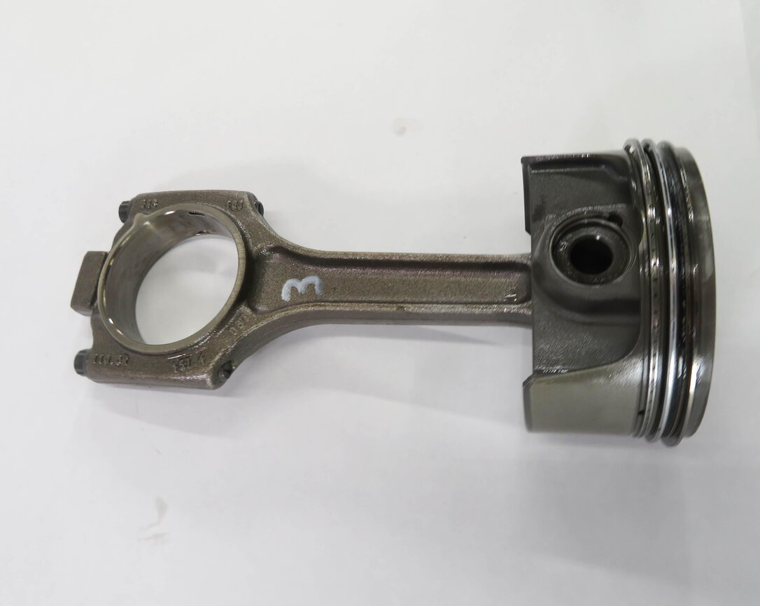 Thumbnail 5: 2008-2012 PORSCHE CAYENNE PANAMERA (957 970 G1) 4.8L TURBO - RIGHT PISTON w/ ROD