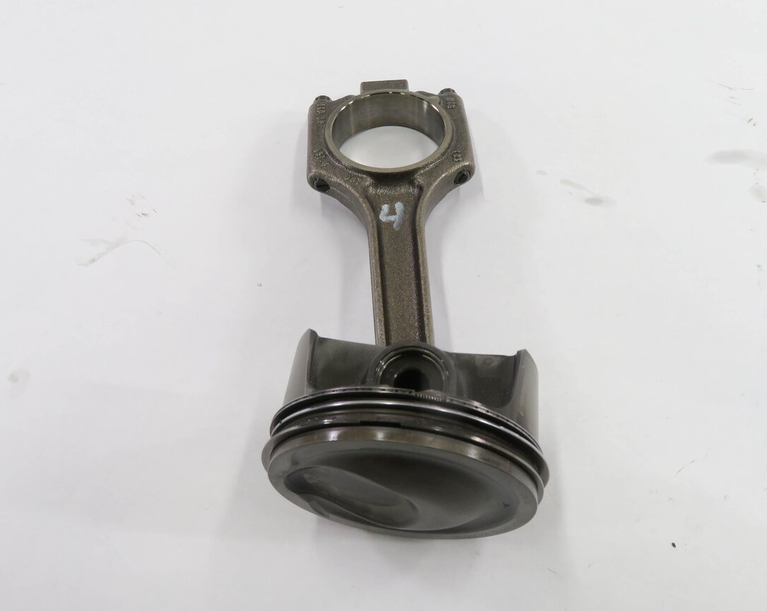 Thumbnail 3: 2008-2012 PORSCHE CAYENNE PANAMERA (957 970 G1) 4.8L TURBO - RIGHT PISTON w/ ROD