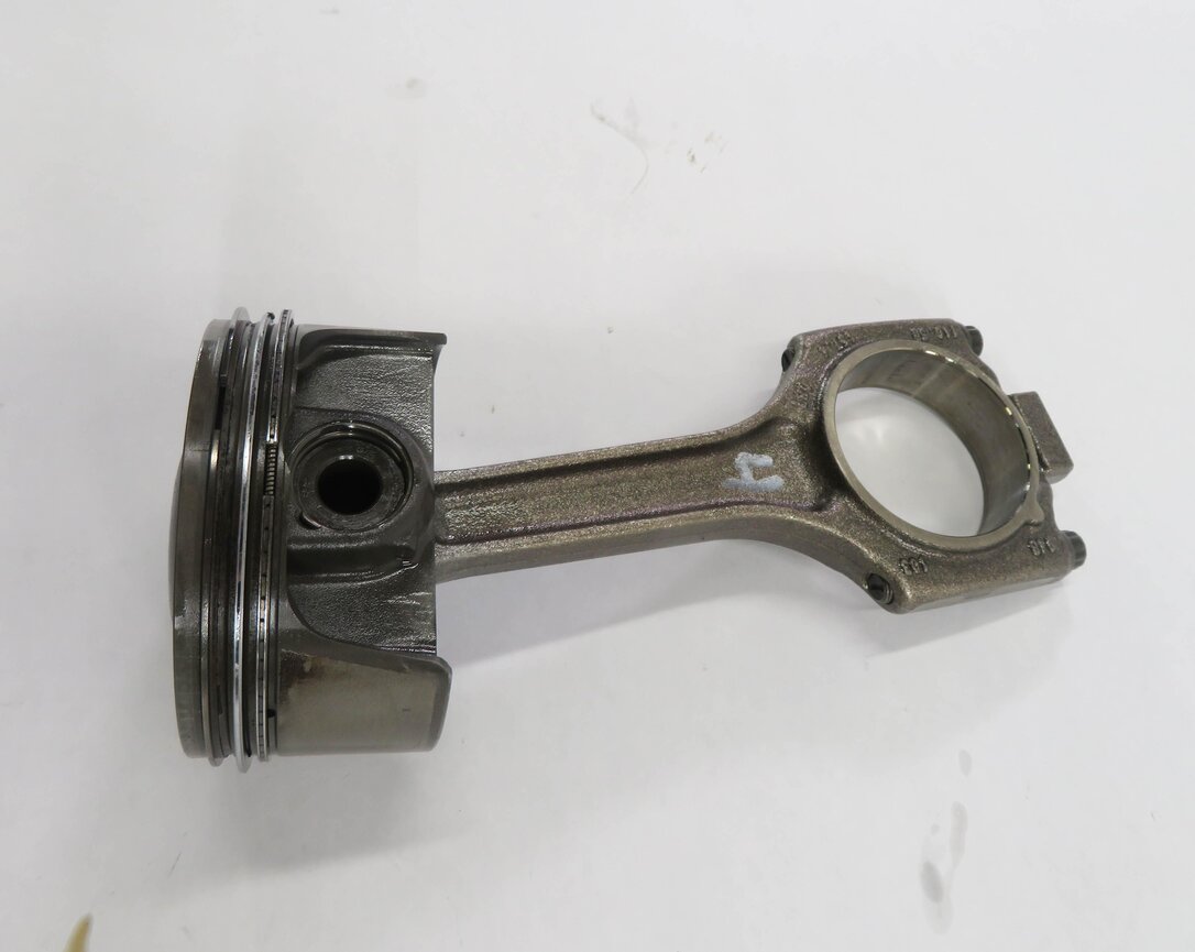 Thumbnail 4: 2008-2012 PORSCHE CAYENNE PANAMERA (957 970 G1) 4.8L TURBO - RIGHT PISTON w/ ROD