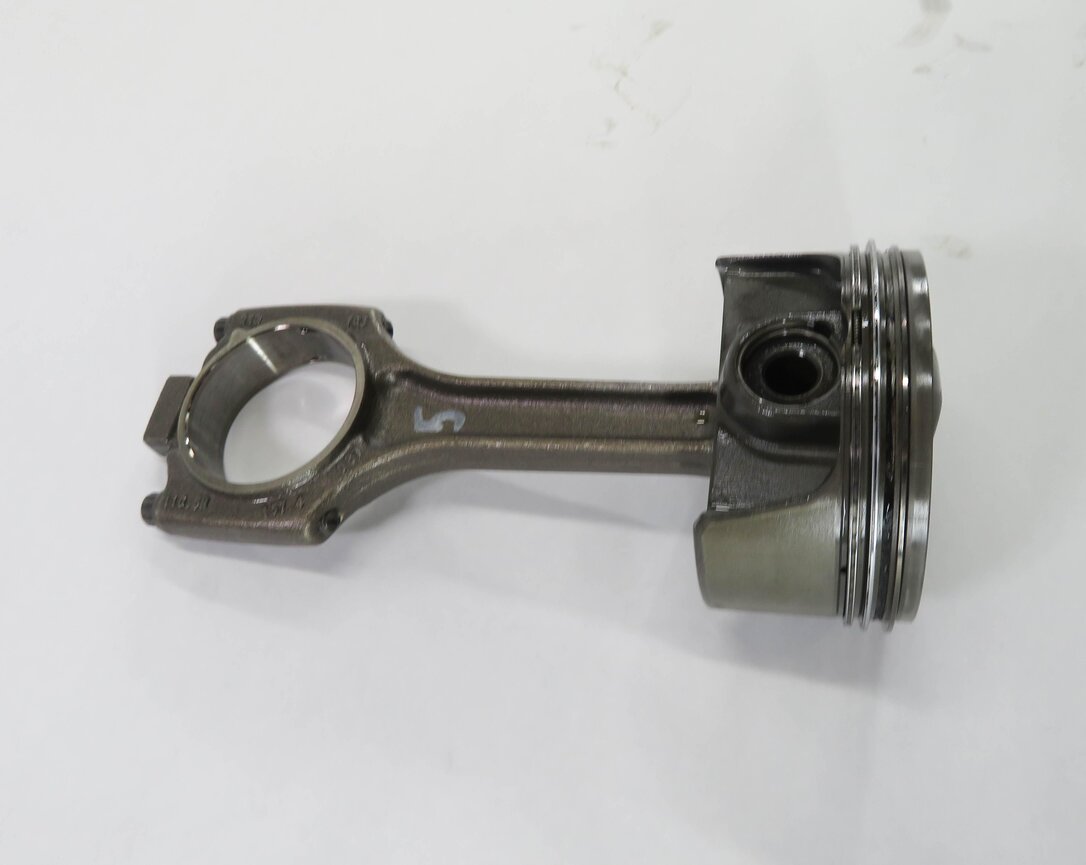 Thumbnail 4: 2008-2012 PORSCHE CAYENNE PANAMERA (957 970 G1) 4.8L TURBO - RIGHT PISTON w/ ROD