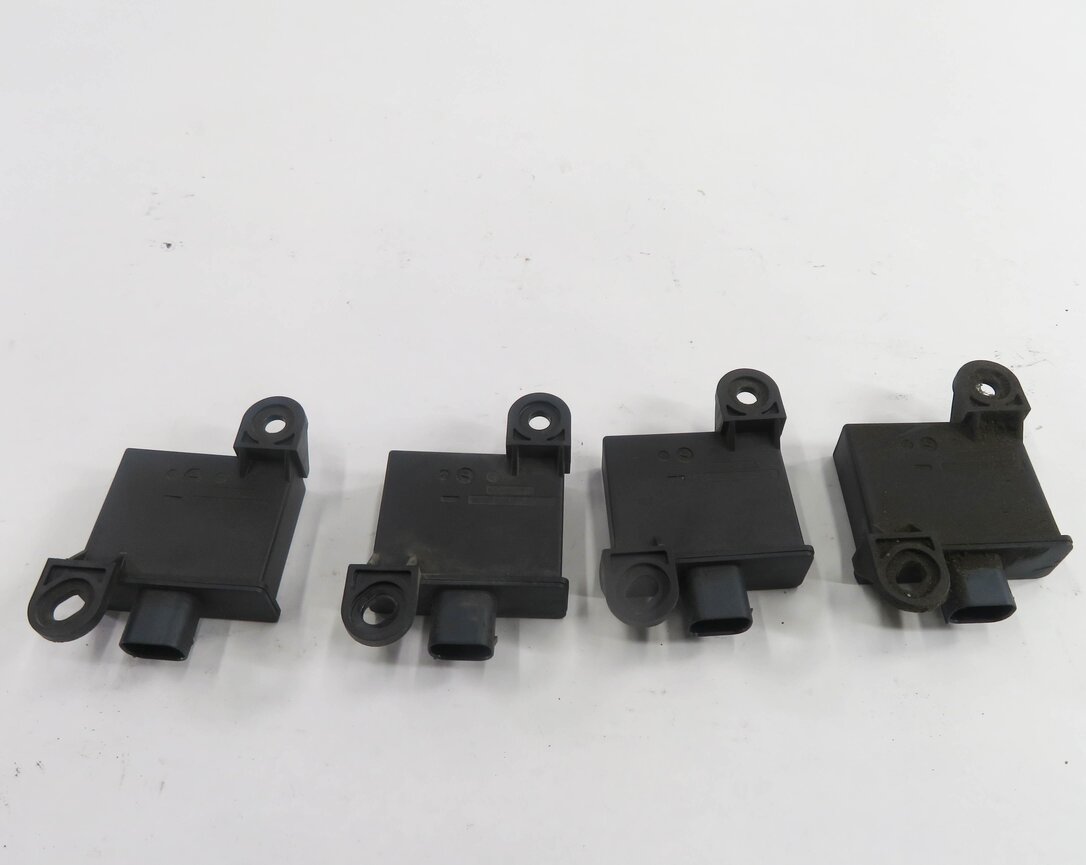 Thumbnail 7: 2008 PORSCHE CAYENNE (957) TPMS TIRE AIR PRESSURE SENSOR TRIGGER MODULE SET-4