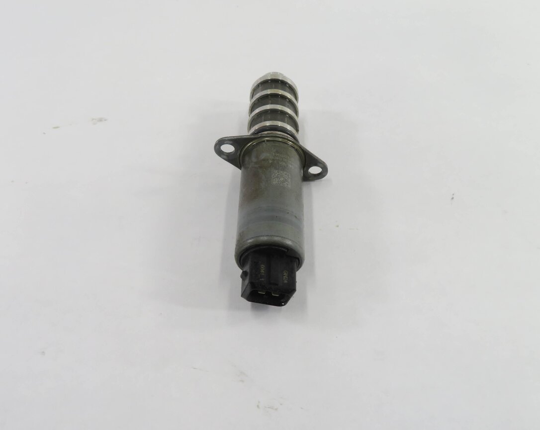 Thumbnail 3: 2008 PORSCHE CAYENNE (957) 4.8L TWIN TURBO ENGINE - CAMSHAFT TIMING SOLENOID