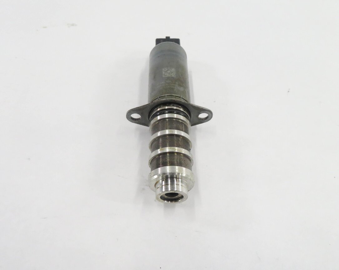 Thumbnail 6: 2008 PORSCHE CAYENNE (957) 4.8L TWIN TURBO ENGINE - CAMSHAFT TIMING SOLENOID