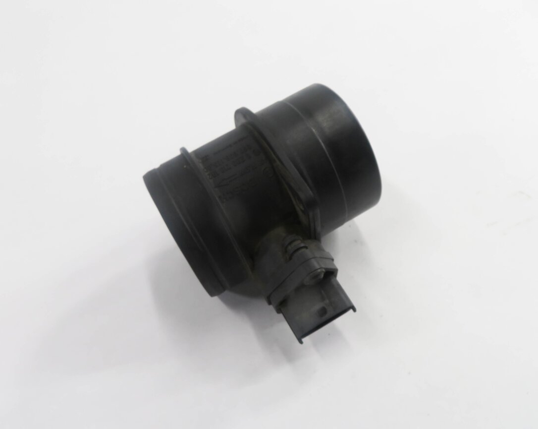 07-13 PORSCHE 911 CAYENNE (957 997) TURBO ENGINE - MASS AIR FLOW SENSOR METER