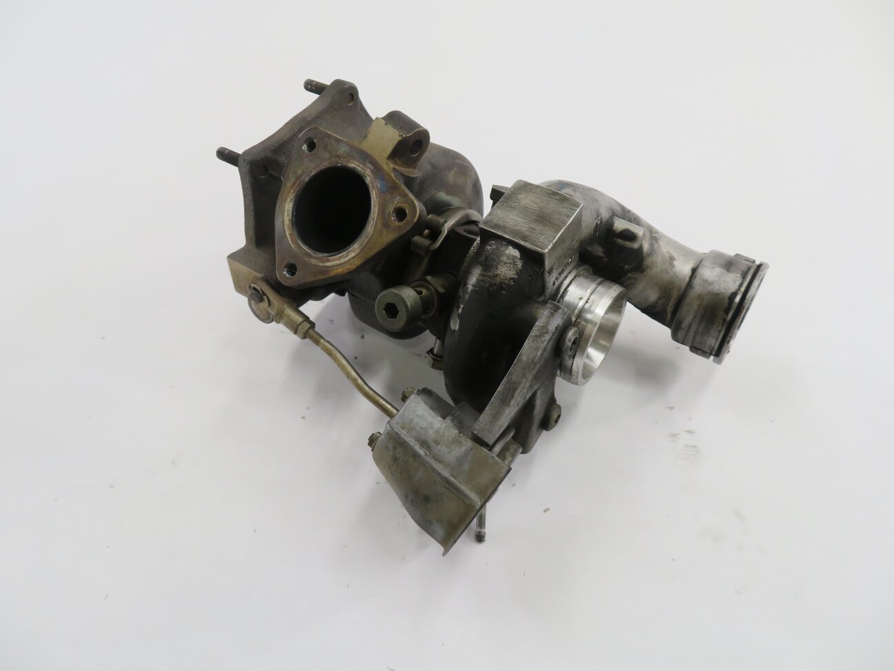 Thumbnail 2: 2008-2018 PORSCHE CAYENNE (957 958) 4.8L TURBO ENGINE - LEFT TURBOCHARGER