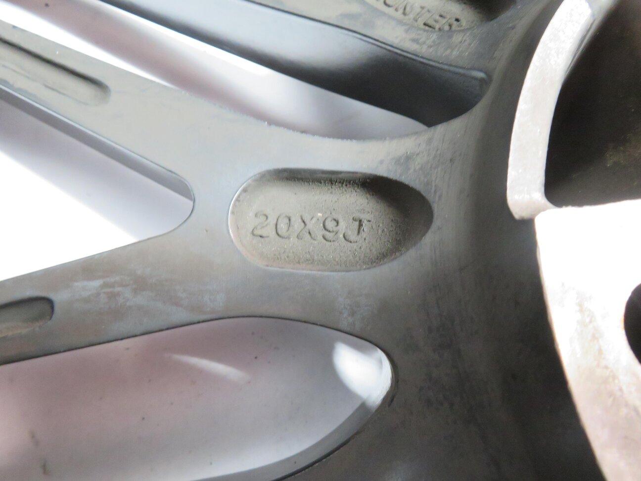 Thumbnail 5: LEXANI 20x9 (5x130) ALUMINUM ALLOY SPOKE WHEEL RIM