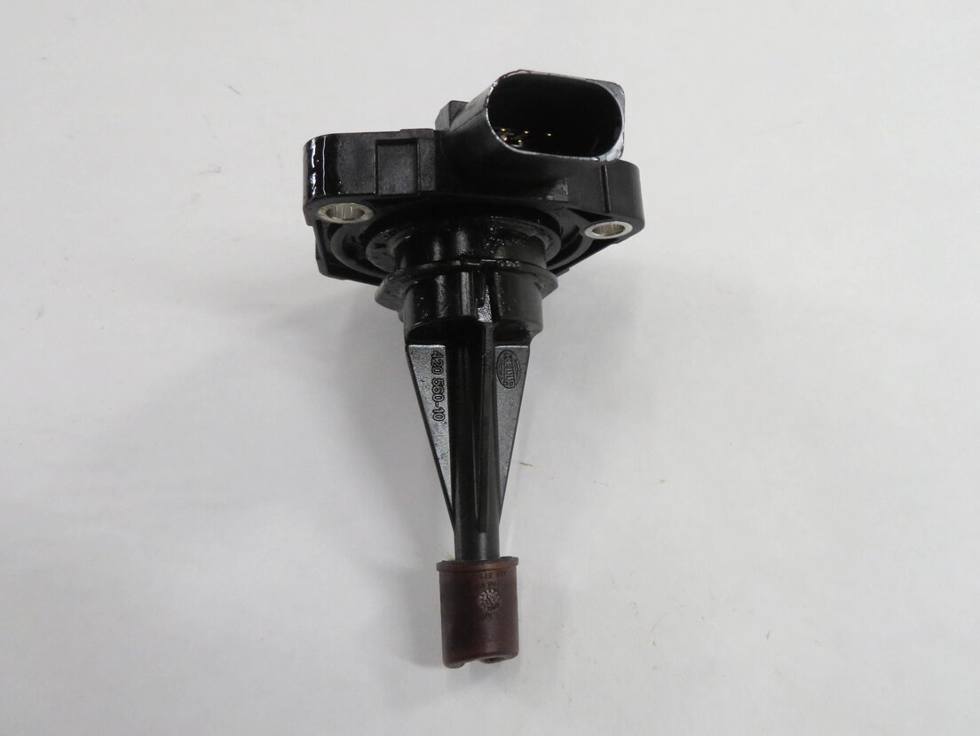 Thumbnail 6: 2012 AUDI A6 (C7) 3.0L CGX SUPERCHARGED ENGINE - MOTOR OIL FLUID LEVEL SENSOR