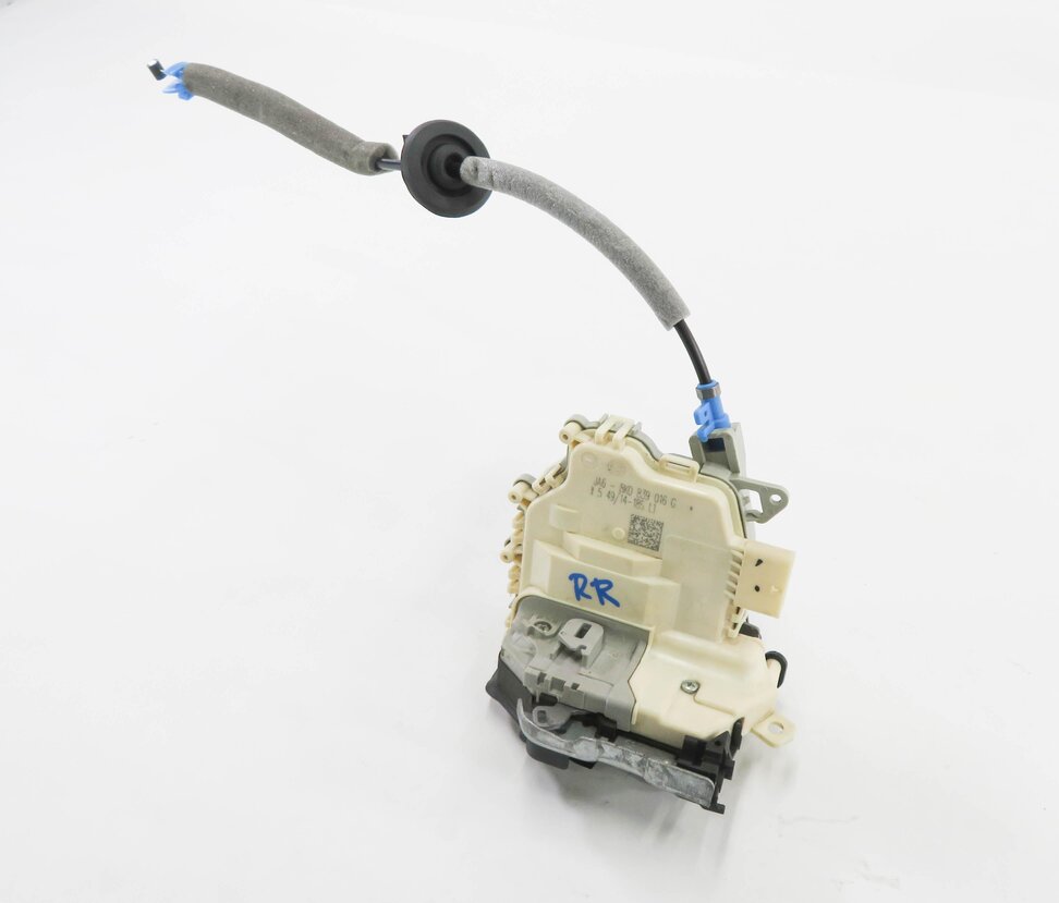 10-20 VW / PORSCHE - A3 A4 A8 S3 S4 Q5 MACAN PANAMERA - RIGHT REAR DOOR LATCH
