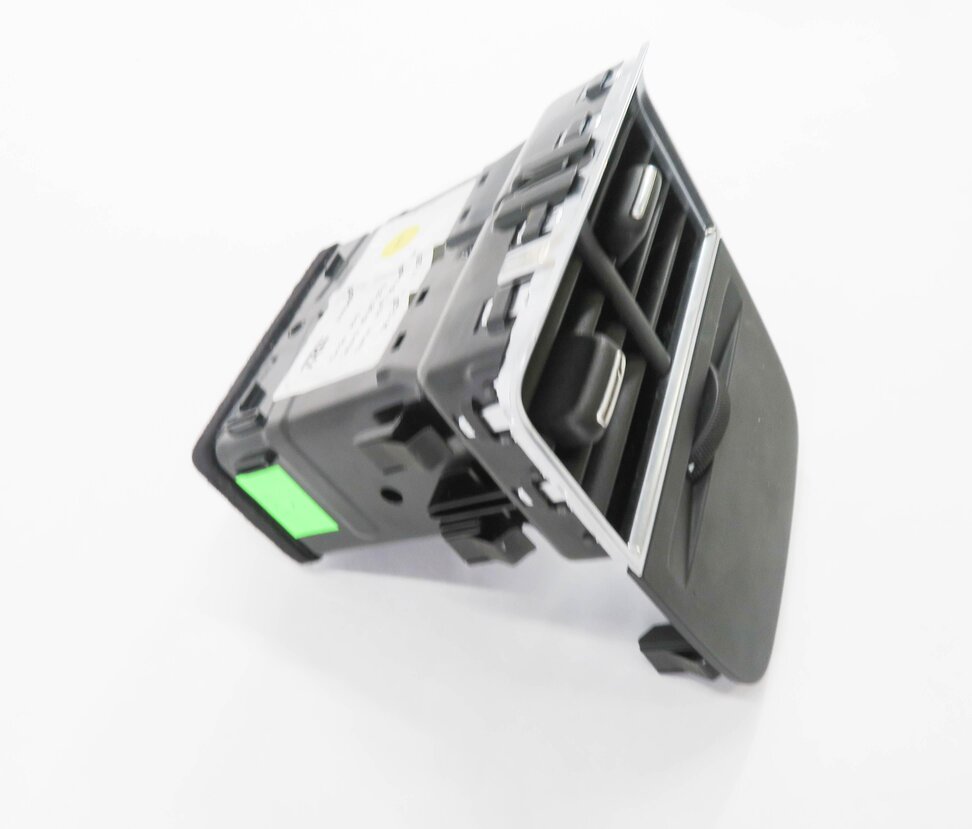 Thumbnail 4: 2015 AUDI A3 (8V) REAR CENTER CONSOLE HEATER A/C AIR VENT (BLACK)